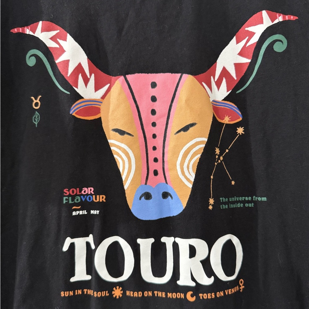 FARM Rio Black Tee with Colorful Bull Design - Picture 3 of 5